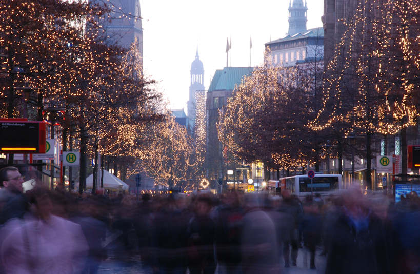 1781_4106 Menschengedränge beim Shopping in der Hamburger City - Einkaufen für Weihnachten. | Adventszeit - Weihnachtsmarkt in Hamburg - VOL.1